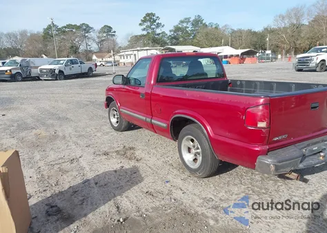 2000 Chevrolet S-10 Ls from USA, damaged, VIN 1GCCS14W6YK275643